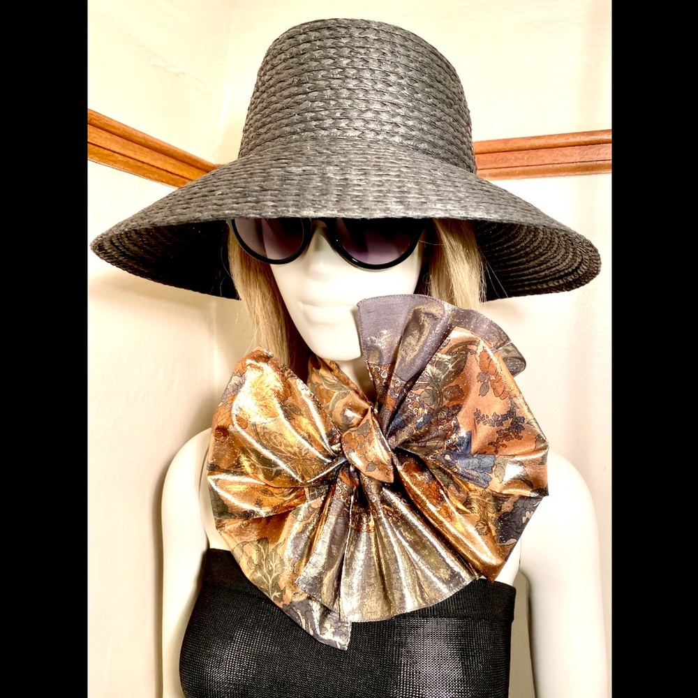 NORDSTROM - Vintage Italian Metallic Tonal Scarf